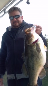 Droid 2056 Lake Burton Huge Largemouth Bass/Lake Burton Fishing Guide